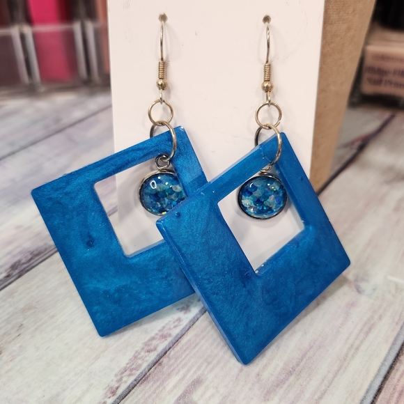 Blue Geometric Earrings - Picture 3 of 5
